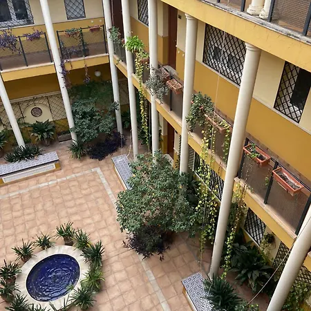 Comfortable And Cozy Apartment In The Center Of Seville Exterior photo